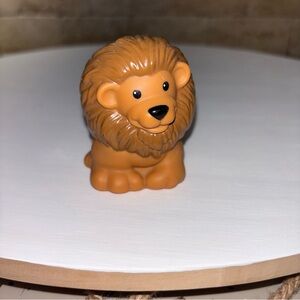 2011 Fisher Price Little People Zoo Talker Lion - clean - tested and works